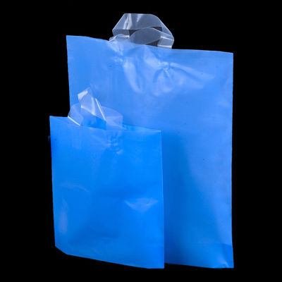 Хозяйственные сумки изготовленного на заказ логотипа сплошного цвета многоразовые, пластиковая мягкая сумка ручки петли