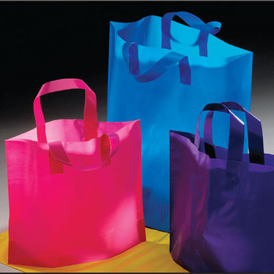 Не токсические пластиковые хозяйственные сумки с цветами ручек Ресиклабле множественными опционными